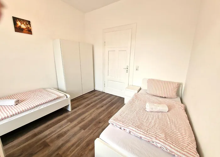 公寓式酒店 Worker's In L1-4 3*