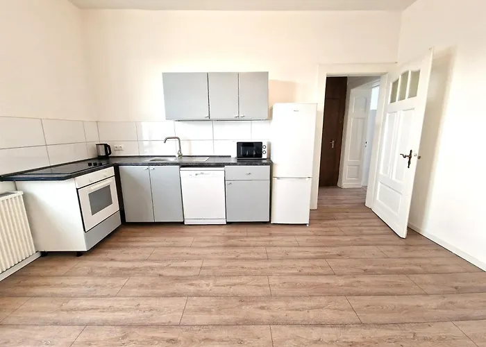 公寓式酒店 Worker's In L1-4 3*