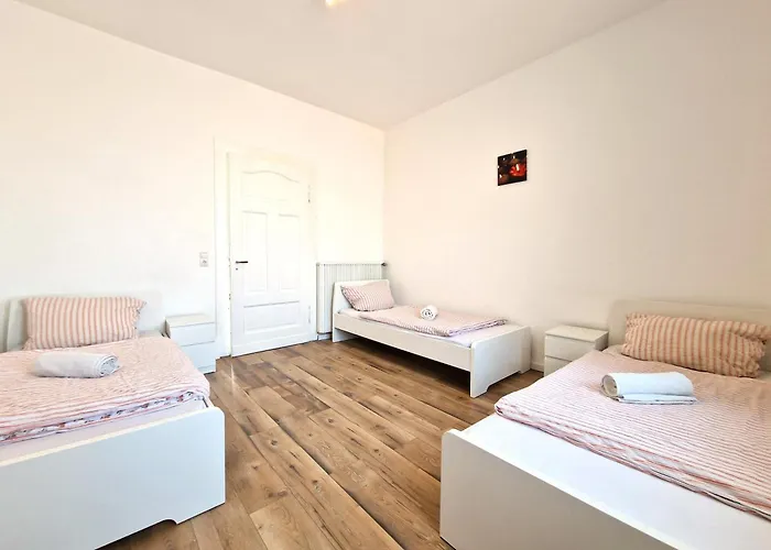 Worker's In L1-4 公寓式酒店 勒沃库森