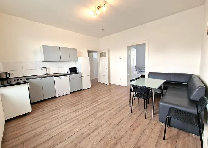 Worker's In L1-4 公寓式酒店