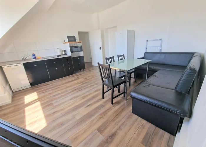 公寓式酒店 Worker's In L1-4 3*